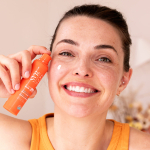 SVR SUN SECURE FLUIDE PHOTO AGE SPF 50+ 40 ML – Image 3